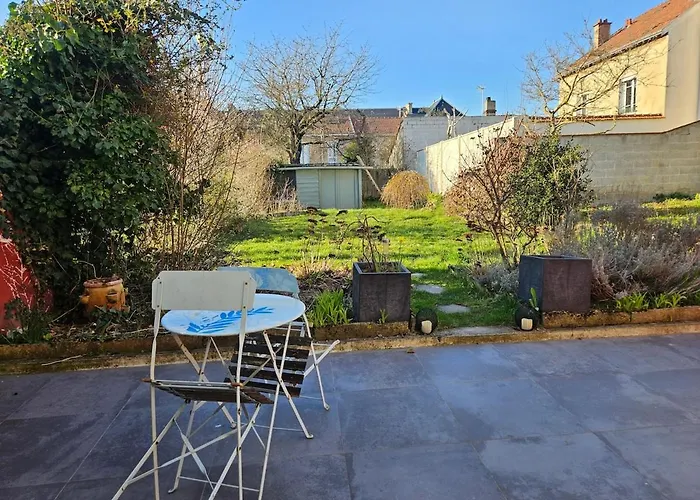 La Belle Maison, Centre Ville, 3 Et Jardin